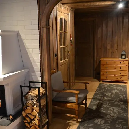 Koselig Med Bra Solforhold Pa Skeikampen Semesterbostad